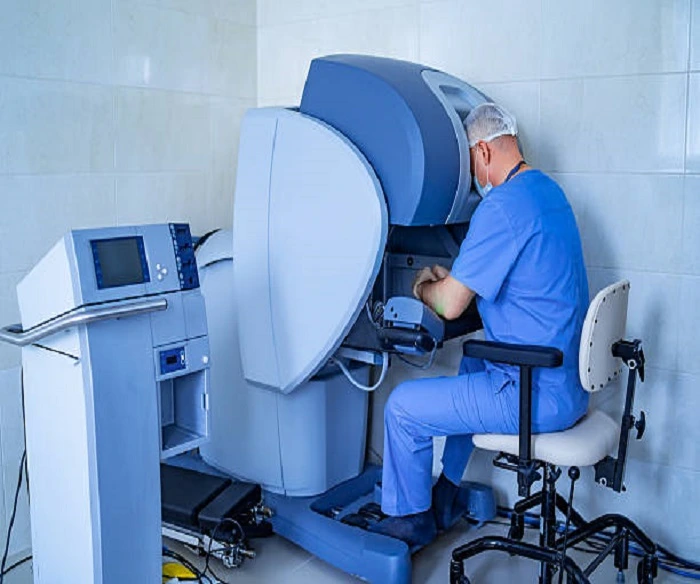 Robotic Cancer Surgeon in Thane